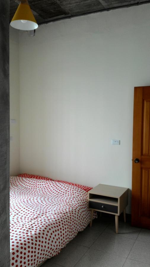 4 57 Hostel Taitung Экстерьер фото